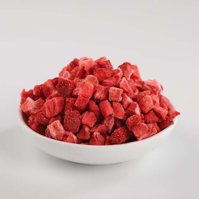 Strawberry dices 10-10-10mm